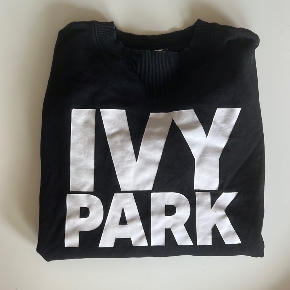 Ivy Park Black Logo Crewneck Sweatshirt XXS